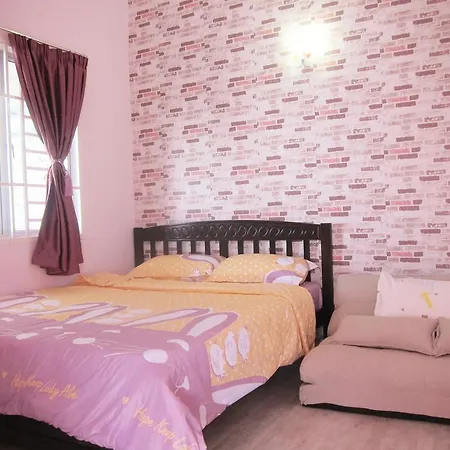 Milu Homestay - Kuala Selangor Exterior photo